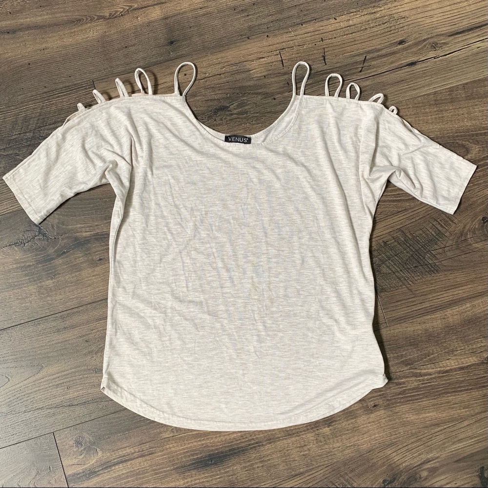 VENUS open shoulder strap shirt tan x small